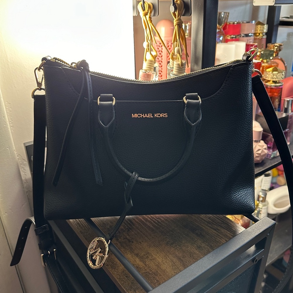 michael kors purse